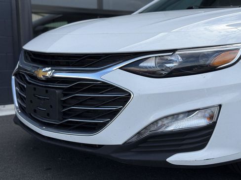 Used 2023 Chevrolet Malibu LT FWD image 5