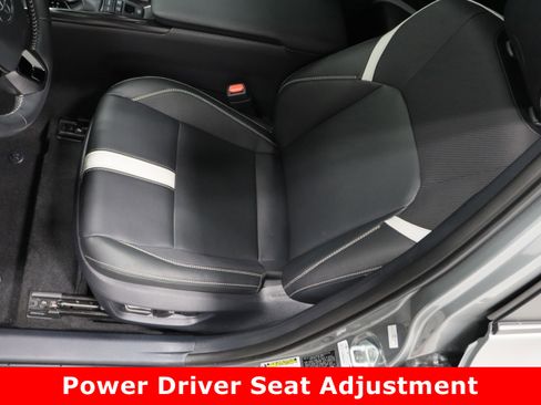 Used 2025 Toyota Camry SE image 15