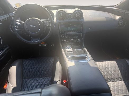 Used 2019 Jaguar XJ L Portfolio image 10