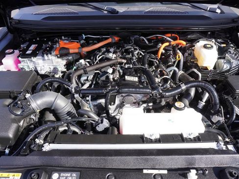 Used 2025 Toyota Land Cruiser 1958 image 7