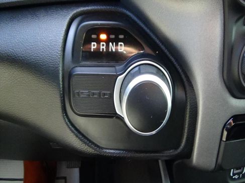 Used 2021 RAM 1500 Big Horn image 27