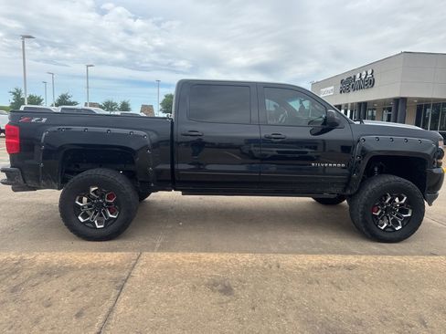 Used 2018 Chevrolet Silverado 1500 LT w/ All Star Edition image 6