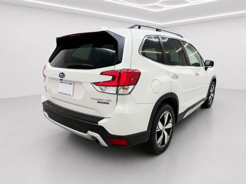 Used 2019 Subaru Forester Touring AWD/4WD image 3