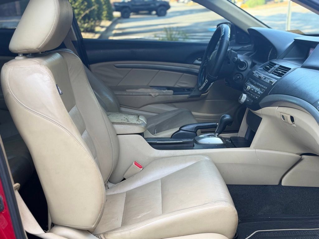Used 2011 Honda Accord EX-L image 13