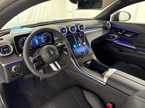 New 2026 Mercedes-Benz CLE 450 4MATIC Coupe image 4