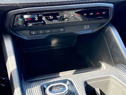 New 2026 Jeep Cherokee Limited AWD/4WD image 16