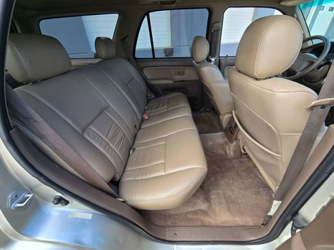 Used 1999 Toyota 4Runner Limited image 16