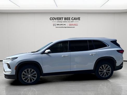 New 2026 Buick Enclave Preferred w/ Power Package image 4