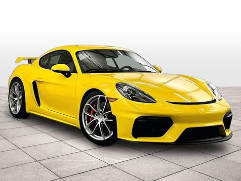 Used 2022 Porsche 718 Cayman GT4 RWD image 2