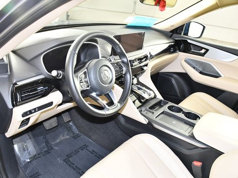 Certified 2025 Acura MDX SH-AWD image 2