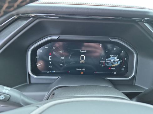 New 2026 GMC Sierra 2500 AT4 w/ AT4 Premium Plus Package AWD/4WD image 25