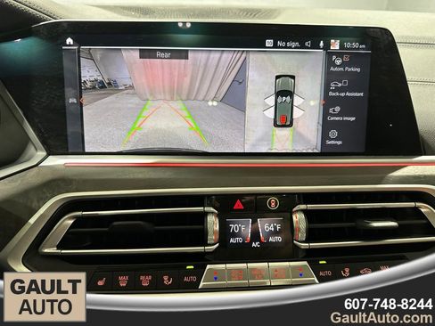 Used 2022 BMW X5 xDrive40i w/ Premium Package AWD/4WD image 10