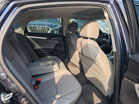 Used 2019 Honda Civic EX-L image 14