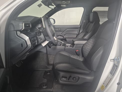 New 2026 Toyota 4Runner 4WD image 14