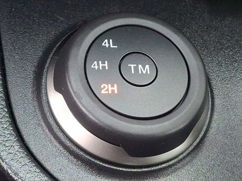 Certified 2023 Ford Ranger Lariat w/ Tremor Off-Road Package image 23