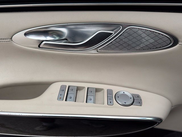 Used 2025 Genesis GV70 2.5T AWD/4WD image 9