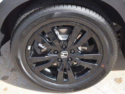 New 2026 Honda HR-V Sport image 11