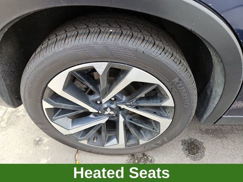 Used 2024 Mitsubishi Outlander SE image 6