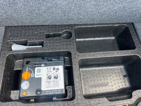 Used 2018 Honda Accord Touring image 23