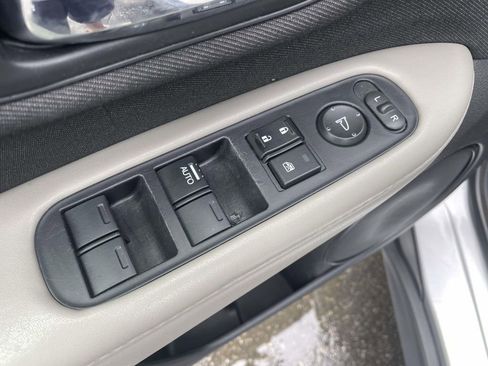 Used 2021 Honda HR-V LX image 19