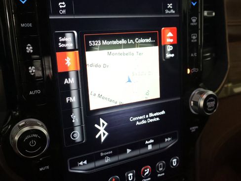 Used 2019 RAM 2500 Limited AWD/4WD image 46