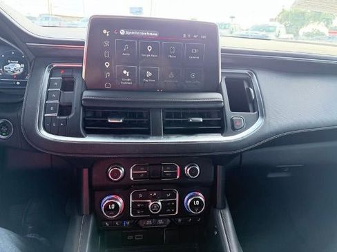 Used 2023 GMC Yukon AT4 AWD/4WD image 18