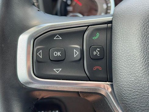 Used 2023 RAM 1500 Laramie AWD/4WD image 17