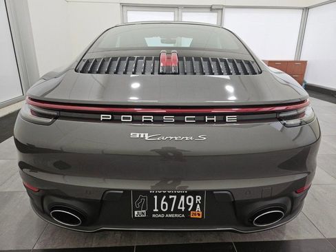 Certified 2022 Porsche 911 Carrera S image 6
