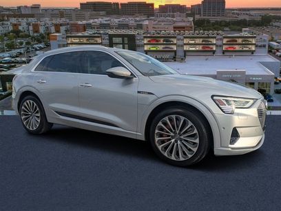 Used 2019 Audi e-tron Prestige w/ Prestige Package