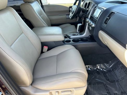 Used 2016 Toyota Sequoia Limited image 9