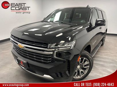 Used 2023 Chevrolet Suburban LT w/ Luxury Package