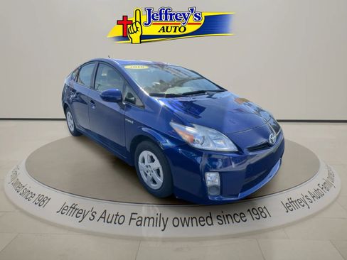 Used 2010 Toyota Prius Five FWD image 3