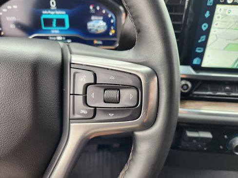 Certified 2025 Chevrolet Silverado 1500 LT RWD image 30