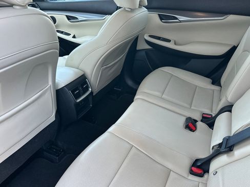 Used 2022 INFINITI QX50 Luxe w/ Cargo Package AWD/4WD image 12