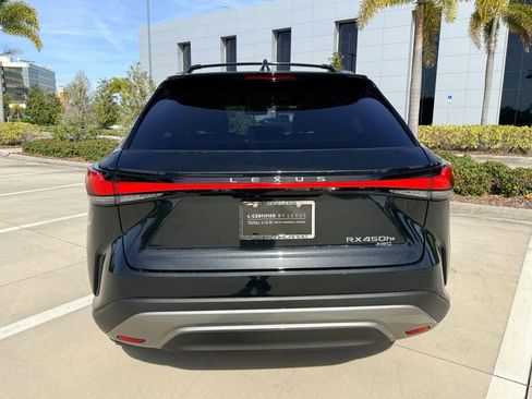 Certified 2025 Lexus RX 450h AWD w/ Luxury Package image 10
