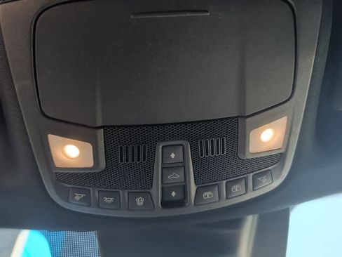 Used 2021 Ford Expedition Limited image 31