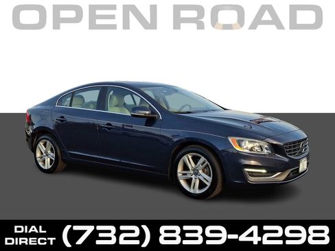 Used 2015 Volvo S60 T5 Premier image 1