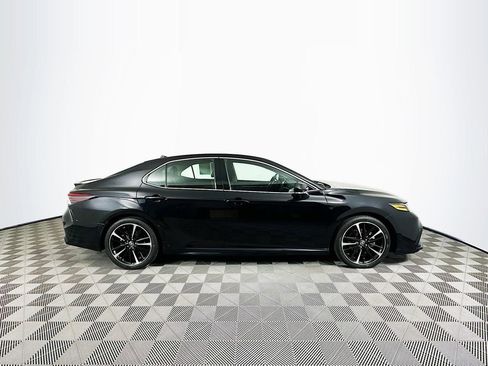 Used 2023 Toyota Camry XSE image 11