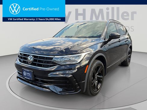 Certified 2023 Volkswagen Tiguan SE R-Line AWD/4WD image 1