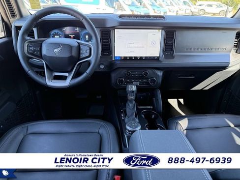 New 2025 Ford Bronco Badlands w/ Sasquatch Package image 12