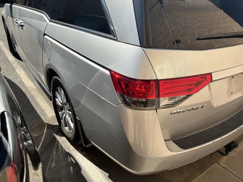 Used 2015 Honda Odyssey EX-L image 6