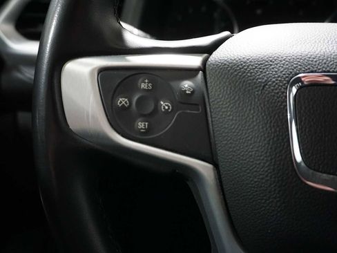 Used 2023 GMC Acadia SLT image 20