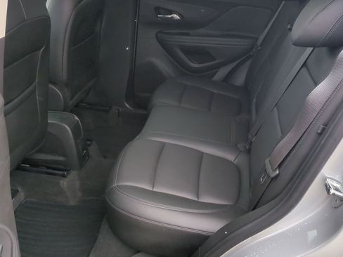 Used 2017 Buick Encore Essence image 19