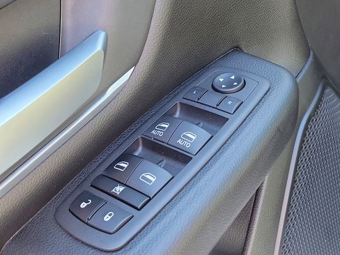 Used 2023 RAM 1500 Big Horn image 23