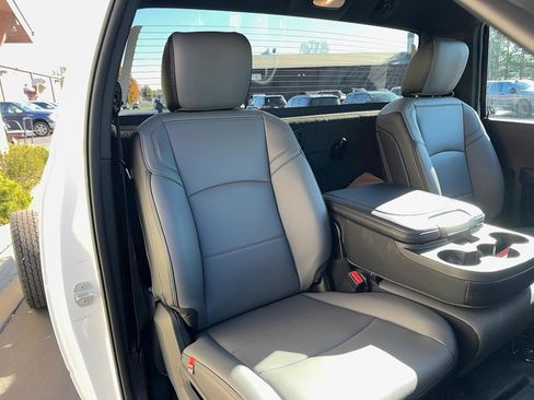 New 2026 RAM 5500 Tradesman w/ Chrome Appearance Group image 5