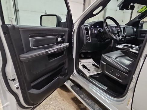 Used 2016 RAM 1500 Limited image 10