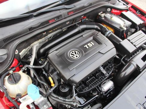 Used 2016 Volkswagen Jetta Sport image 21
