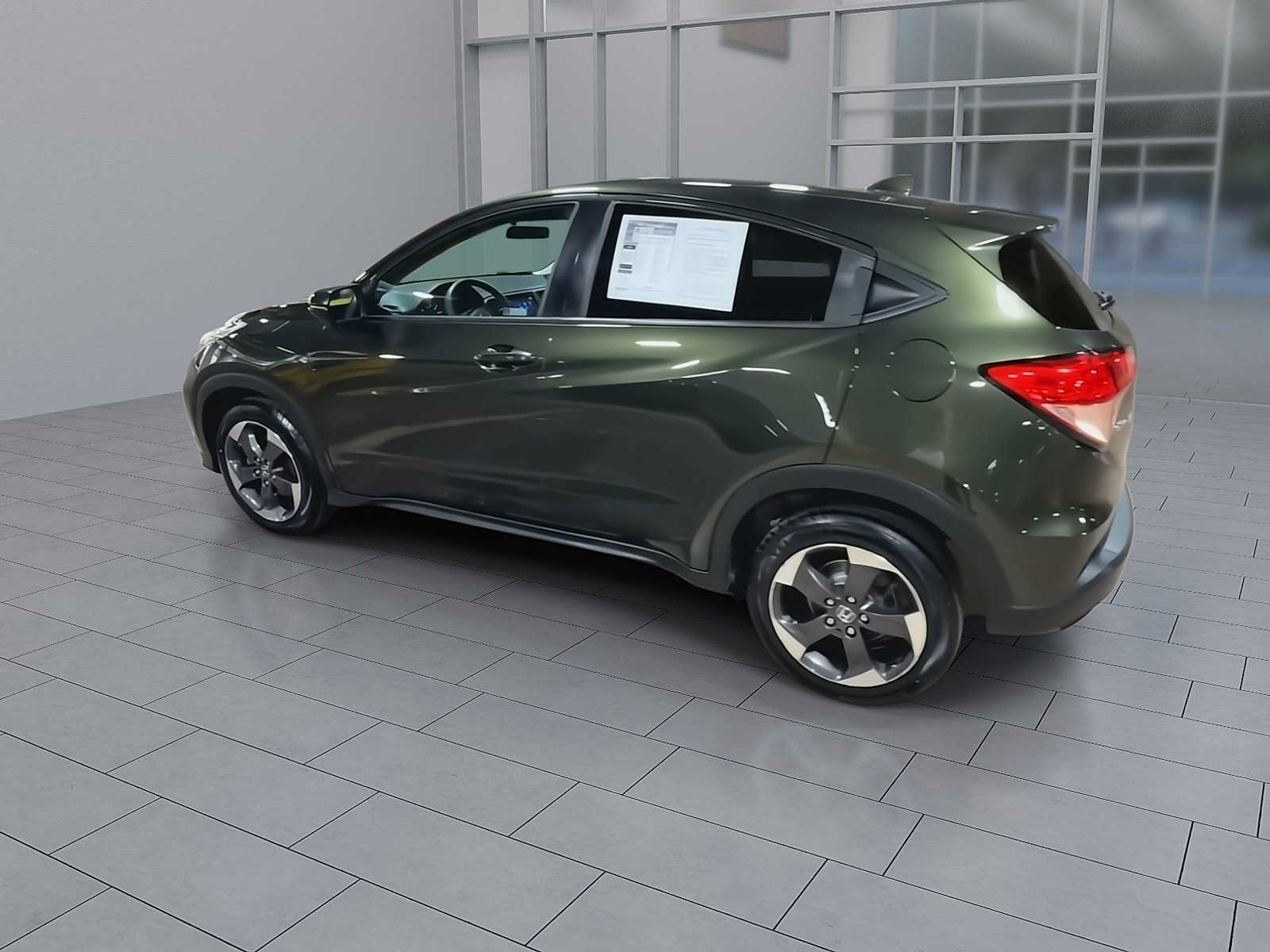 Used 2018 Honda HR-V EX image 6
