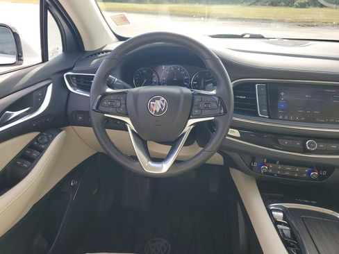 Used 2023 Buick Enclave Avenir w/ Avenir Technology Package image 15