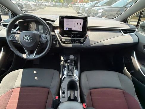 Used 2024 Toyota Corolla SE FWD image 28
